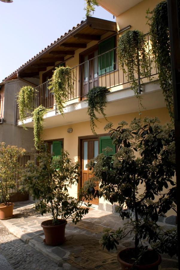 Dependance Pesce D'Oro Hotel Verbania Exterior foto
