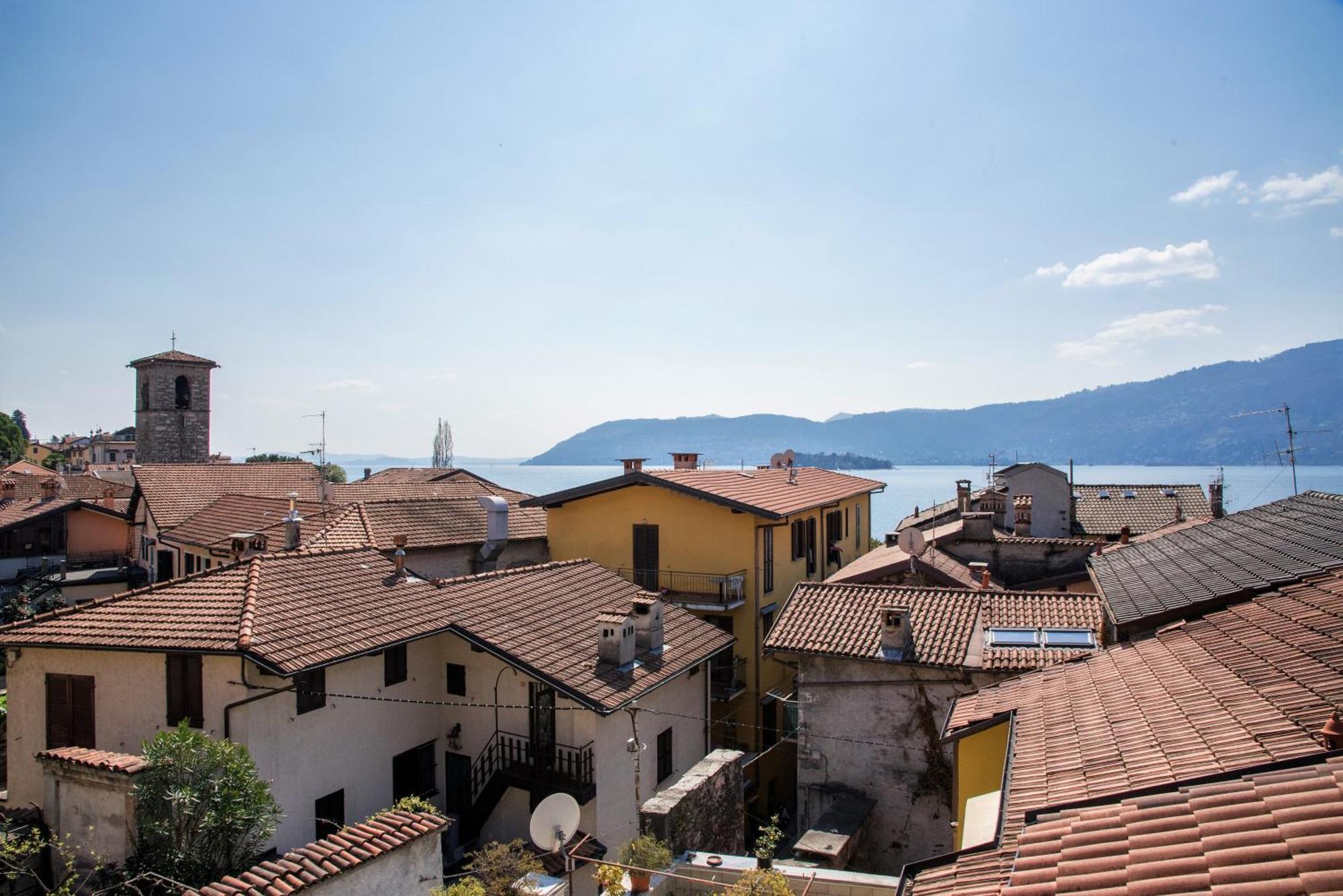 Dependance Pesce D'Oro Hotel Verbania Exterior foto